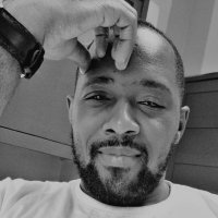 Le Tonton Des Courtes Filles Officiel♟ 🇨🇲🦁♣️ (@pthlionel04) 's Twitter Profile