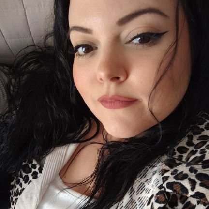 rosepervaz's profile picture. 27 otoños 🍁 - Comunicación Audiovisual 🎬