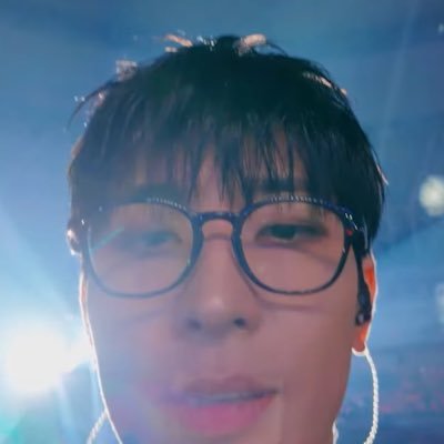 jjberkz's profile picture. The Prince Julius, Duke of Berkeley 🍃 | Struggling Atenean | Married to Wonu & Taehyung