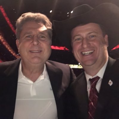 Here to remind the world of the GREATNESS of @SpurrierCoach I Head Coach in waiting l @SpurrierCoach is NOT affiliated with this account.