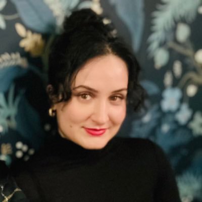 Writer | '23 @LondonISP anthology | PEN/Robert J. Dau prize nom | BOTN nom | Best Microfiction nom | Dev Ed @WritersDigest | '26 Chateau d'Orquevaux resident