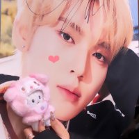 yuna (@0320yuj) 's Twitter Profile