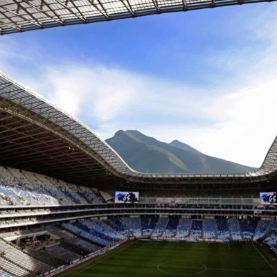 Vr3aWx's profile picture. Rants. Thoughts. Tweets. ⚽️🏳️‍🌈🐺 || The moon should never howl back.