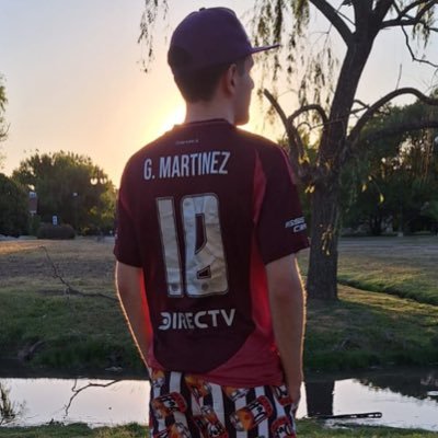 Socio del Club más grande de América. Gallardista desde el primer día. Franco Armani y Juan Fernando Quintero Panigua son lo mejor que me pasó en la vida.