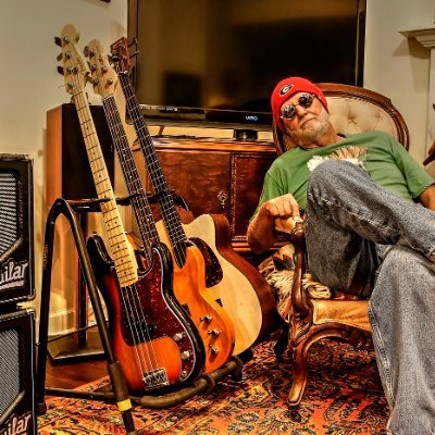 Avid #photographer #musician, night prowler extraordinaire, notorious #wine drinker. Love #UGA & #CCpacker #football #AtlantaBraves #baseball #MAGA 🚫No DM🚫