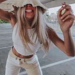 SheaduetxtG's profile picture. 