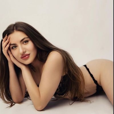 Hi there guys, my name is Divya and I am an independent escort. I am a nice affectionate girl and willing to please you, you will love to meet me and I'm ready