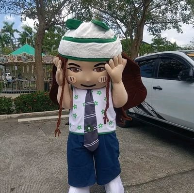 lowepnnc17's profile picture.