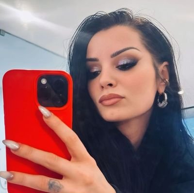 AEW Wrestler fka Paige || unproblematic icon preorder my book now w the link below
https://t.co/quifyjVCDR
• https://t.co/F1l2fhVMQr