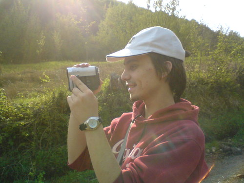 Loves bonsai, photography and Japan. Plays Minecraft. Programming and indie games. Working as Minecraft game mechanic on maps for marketplace. #Noxcrew member