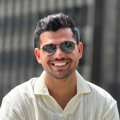 suyperb's profile picture. 💻 Professional Tech Yapper!