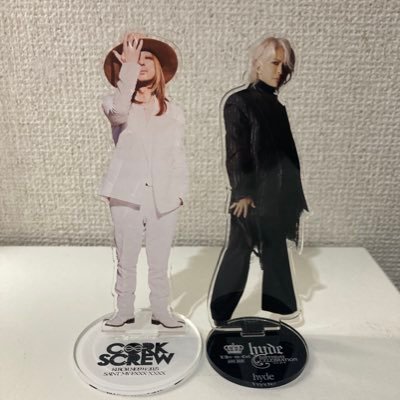 tamao79's profile picture. 90年代の"いわゆる"ヴィジュアル系界隈の人達が少し好きなおじさんです。清春さん関連、ラルク関連多めです。よく道に迷います。