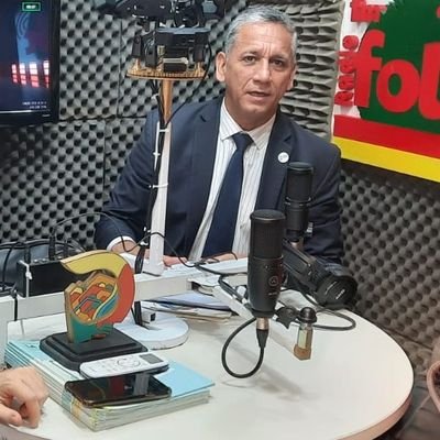 Saber hacia donde ir, implica saber antes, porque ir por ahí.
Conclusión: !es por aquí..¡