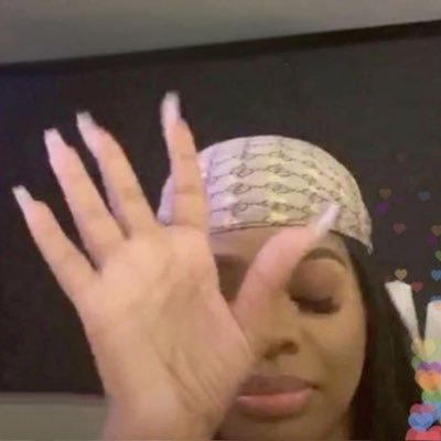 HopeMdee2's profile picture. God🙏❤An extrovert!💖💐
Fun to hang with ❤😂