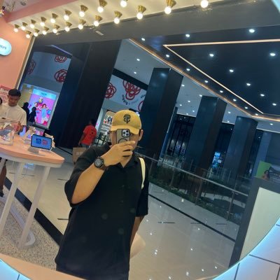 Kshit__'s profile picture. The Greats KenS