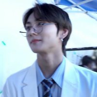 chloe 🪽 (@yjwonberry) 's Twitter Profile Photo chloe 🪽 (@yjwonberry) 's Twitter Profile Photo