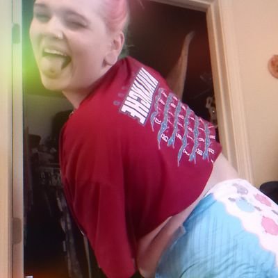 Just a little diapered girl seeing what I can get myself into😈
JFF creator.