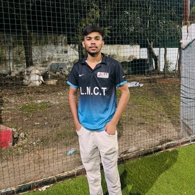 yashant_thakur's profile picture. learning📝 | DSA👨‍💻|Web Dev 🕸️|books📖|