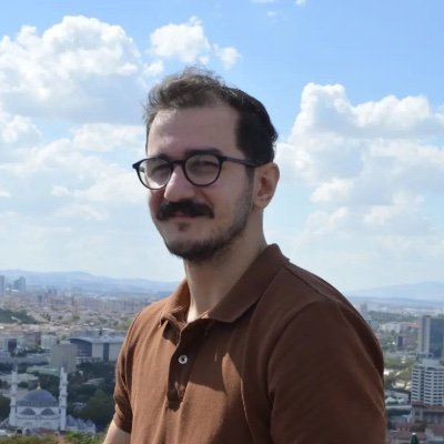 MA in Medieval Studies | @msgsuniversite
PhD Student in History | @UofIllinois