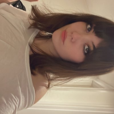 oliviajal1l's profile picture. 