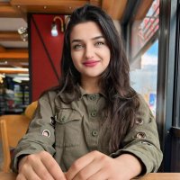 Zelal Aydeniz (@zelal_aydeniz) Twitter profile photo