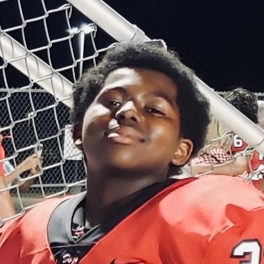 C’o 2028| 5’4| 146 lbs| D-End prettyric11@gmail.com| Brandon high school
