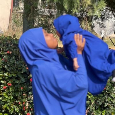 Muslimah🧕||Medics🥼||A student|Hijabi scientist 🧑🔬||A fashion designer🪡||Tote bag vendor||A writer||Mother of two||serial volunteer||Edo babe||