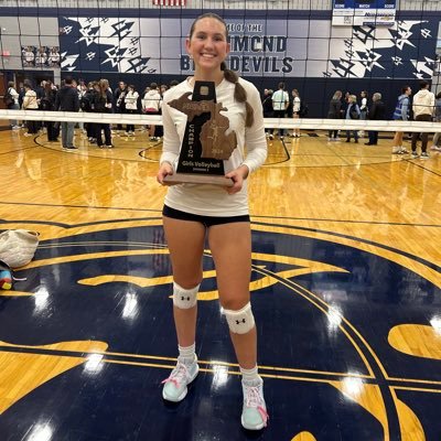 caitlyn_reese5's profile picture. Richmond High School ‘26 • Middle/Right side hitter • Monsters VBC Elite Black 17u • GPA 3.911