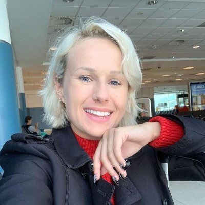 claradanie1288's profile picture. 