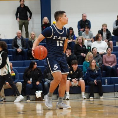 gio__rodriguez's profile picture. St. John’s Prep c/o 2027 // 5’9 // Guard // 4.19 GPA // Phone: 978-902-2416 // IG: https://t.co/hmD7rD71db