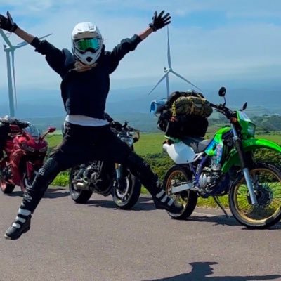 道産子 21歳 Audi A8 KLX250ES 基本1人でドライブ、遠出、キャンプするのが趣味です。
