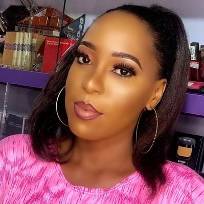 Passionately Naija| Lover of Jesus🧡| Author|Writer| Avid reader|Convener of Susanchanginglives channel on Telegram| https://t.co/umPxOd2CeU
