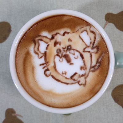 ErrBetta_Late's profile picture. ご覧頂きありがとうございます。
ここはエルベッタ（@ErrBetta）の描いたラテアートをまとめていく場所です。