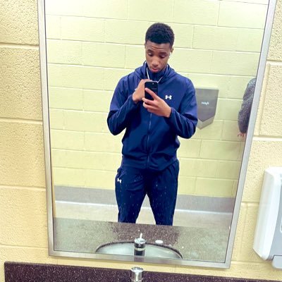 LVARCS 5'10 | 185 lbs | Class of 2026 | 4.3 GPA