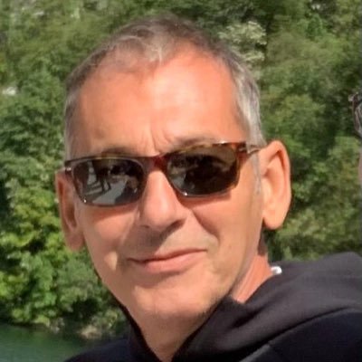 DraganPant2005's profile picture. 