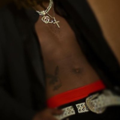 simtypeshiiit's profile picture. yk what you came here for!😈 | SOLO | Keep this between us😂🤫