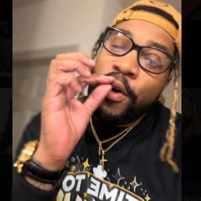 ProudDad🍼3️⃣ | MusicJunkie 📀 | SportsFan 🏀🏈⚾️ | Alcoholic🥃🍾 | BatonRouge📍🐊| #RIPMomoRo #RIPPapaDannie 🥺💔🙏🏽🕊