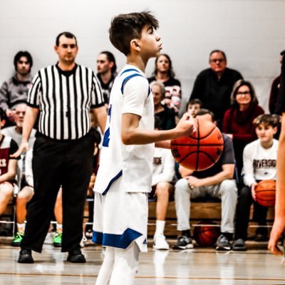 Pierceyoungg2's profile picture. 