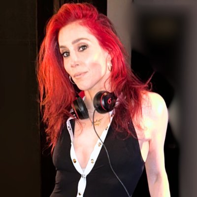 Creator: Music Connection Therapy
Blue Chip DJ + Therapist + Speaker ❤️
“The leading voice in music and mental health” -CNN
https://t.co/Co6YpRhU14