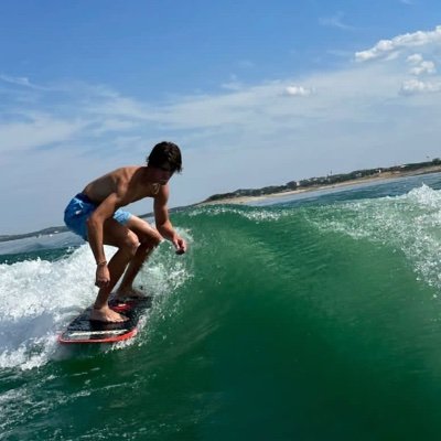 Viala_2003's profile picture. 