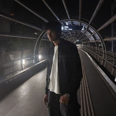 (19)-Personified musician, interested in programming not by choice |
I'd appreciate a follow back :) |
shitposter passionate.