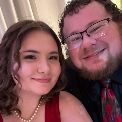 33. 5 fret community member for 18+ years. IT professional of 5+ years. FCer of Symphony X FA charts (9/9). Maxed RS3 and OSRS player. Engaged to @exkitedgurl