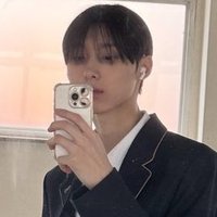 EU.. (@eukei1004) 's Twitter Profile