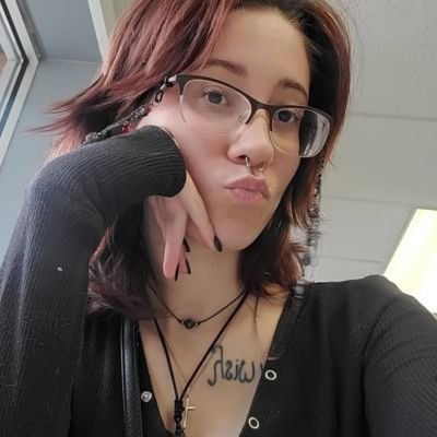 girl-next-door with a secret freaky side 💋✨️ solo findom, anal, gfe, & more!