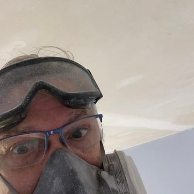 designtech's profile picture. Old man stuck in the 80s trying to learn something new.