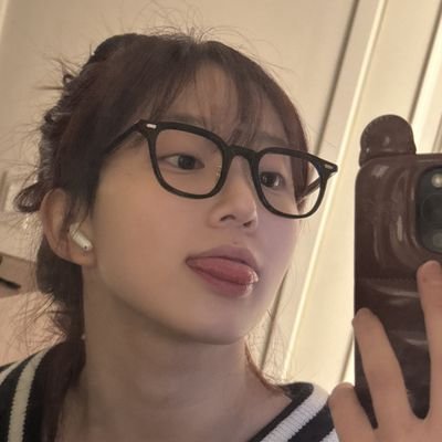 Ayoo moots 😋🫶🏻
mulfan
𝑩𝒊𝒖 / 𝑩𝒊𝒘 / 𝑺𝒉𝒂𝒓𝒌 II 𝑹𝒂𝒏𝒅𝒐𝒎 𝒂𝒄𝒄 𓆝༄⋆。°✩
( 𝙄𝙉𝘼 / 𝙀𝙉𝙂 / 𝙅𝙋𝙉?)