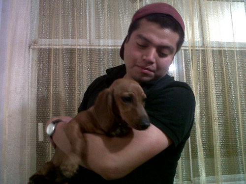 ralfromero_sk8's profile picture. Ese olor alcohol que siempre me persigue mis ojos son como de un perro triste:(