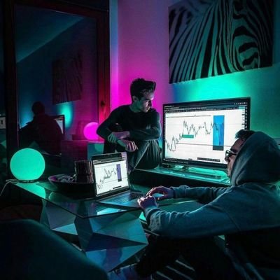 FrankMichael_FX's profile picture. Mentor/Professional Builders at crypto currency stock market exchange