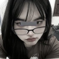 อ้วนนะชอบมั้ย🍑🦋 (@rxythi) 's Twitter Profile