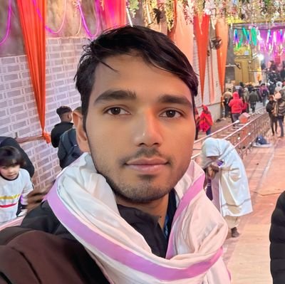 हक#railway_jawab_do की लड़ाई में निमंत्रण नहीं भेजे जाते,
जिनके ज़मीर ज़िंदा होते हैं, वो खुद चलकर आते हैं! ✊🔥